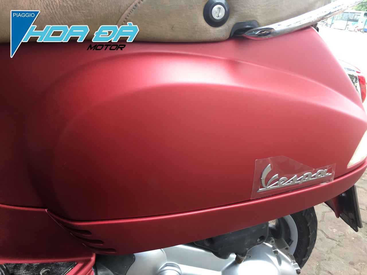 vespa-piaggio-son-doi-mau